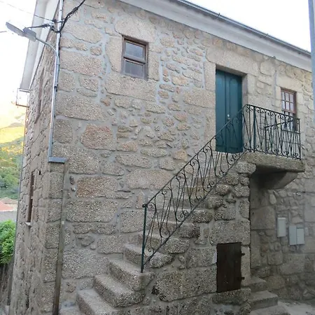 Casa Das Lages Alvoco da Serra
